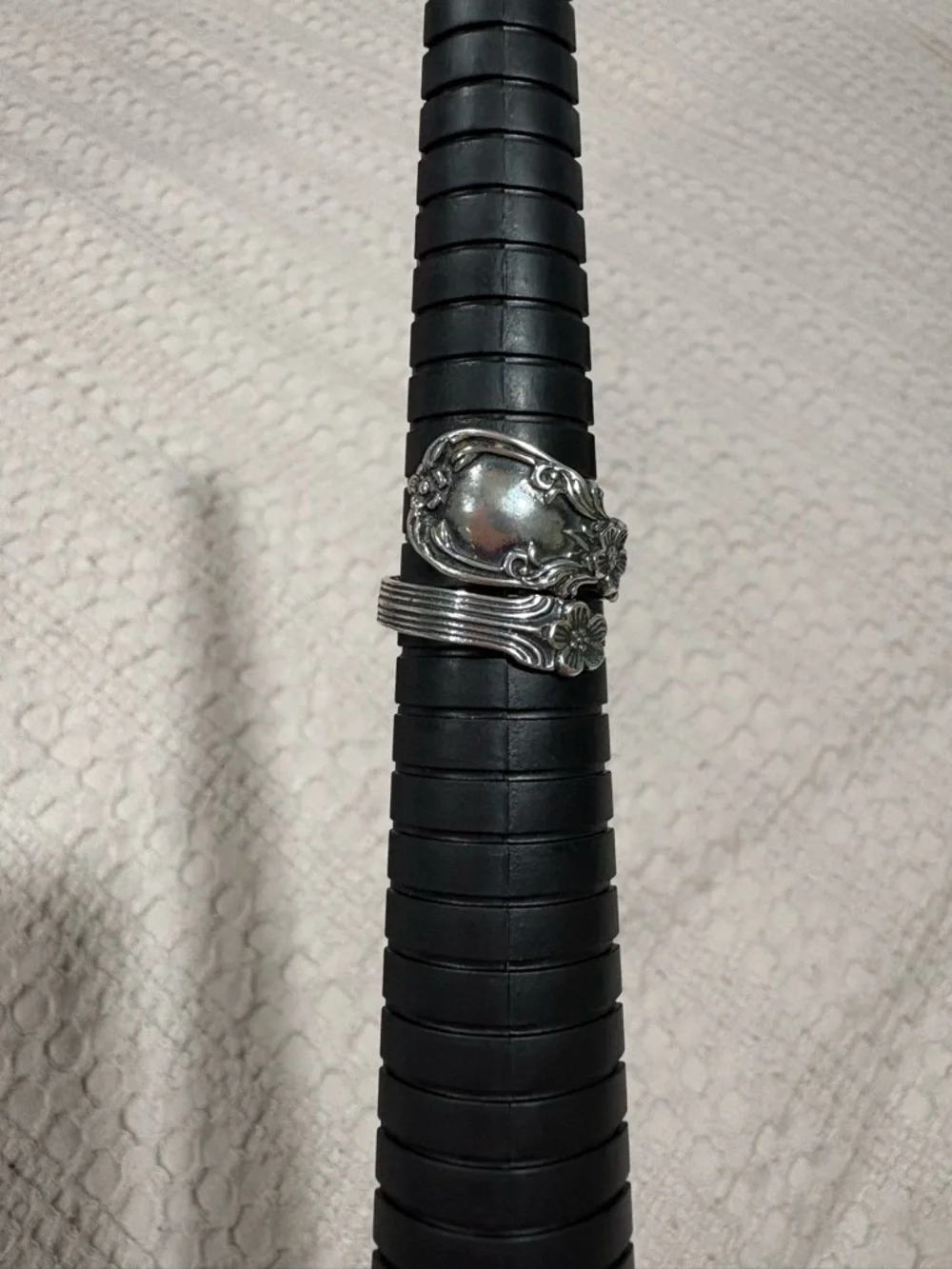Vintage Sterling Silver Floral Spoon Ring - Adjustable - Picture 4 of 6